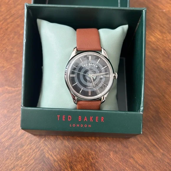 Ted Baker man’s Leytonn watch, leather strap & 50 meters water resistant